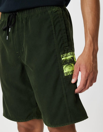 Former Manners 18” Swim Trunk - BLACK / LIME